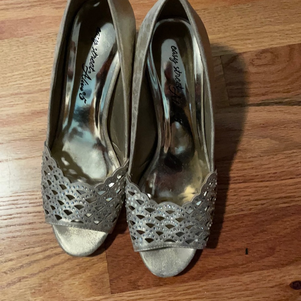 Pumps